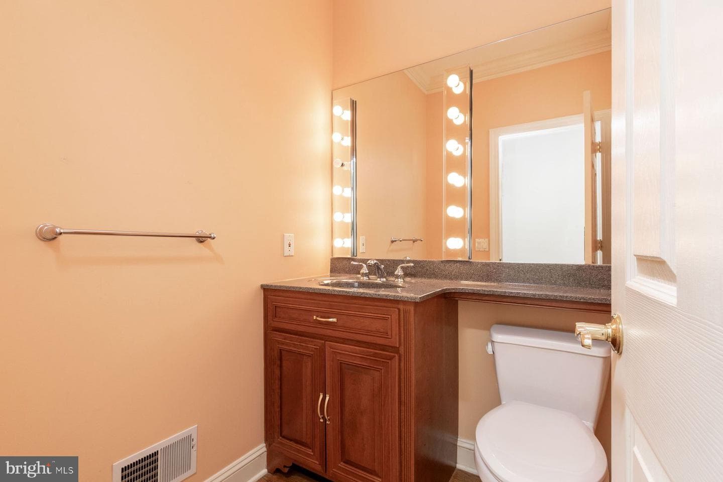 4225 Erica Drive photo 23