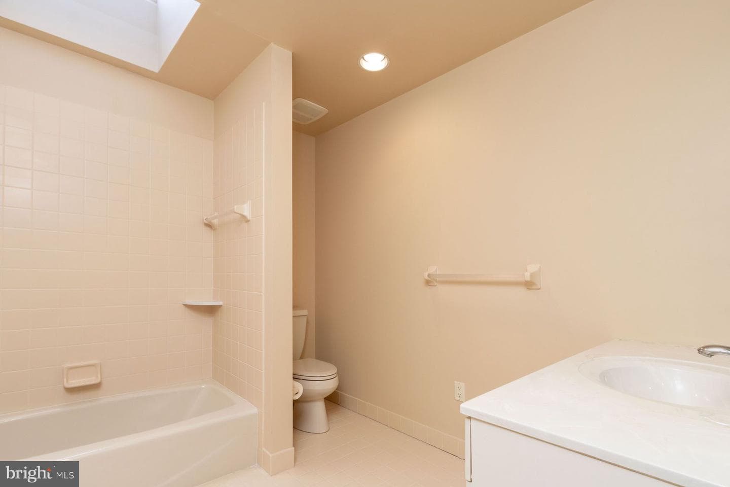 4225 Erica Drive photo 32