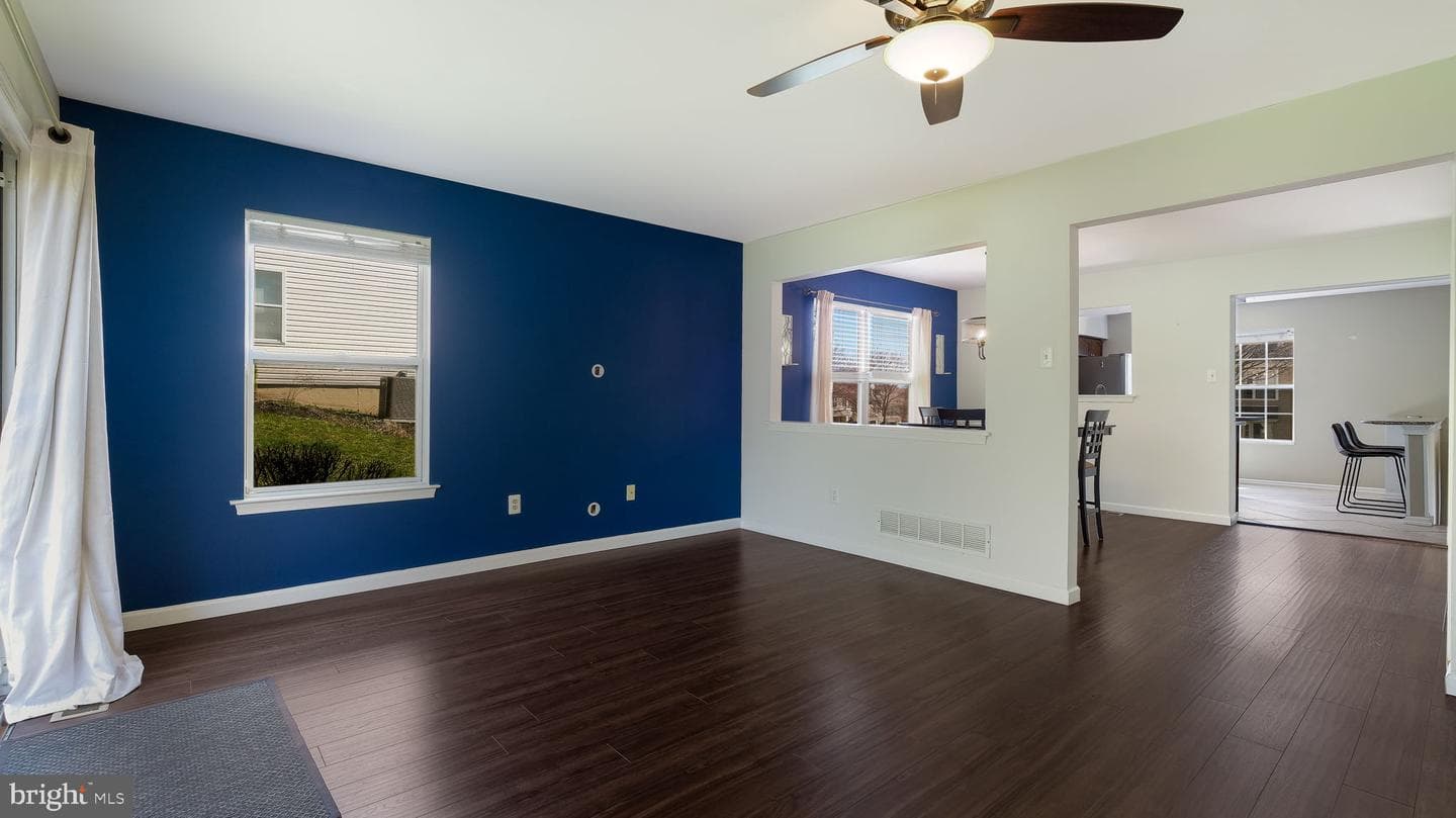 4570 Louise Saint Claire Dr photo 15