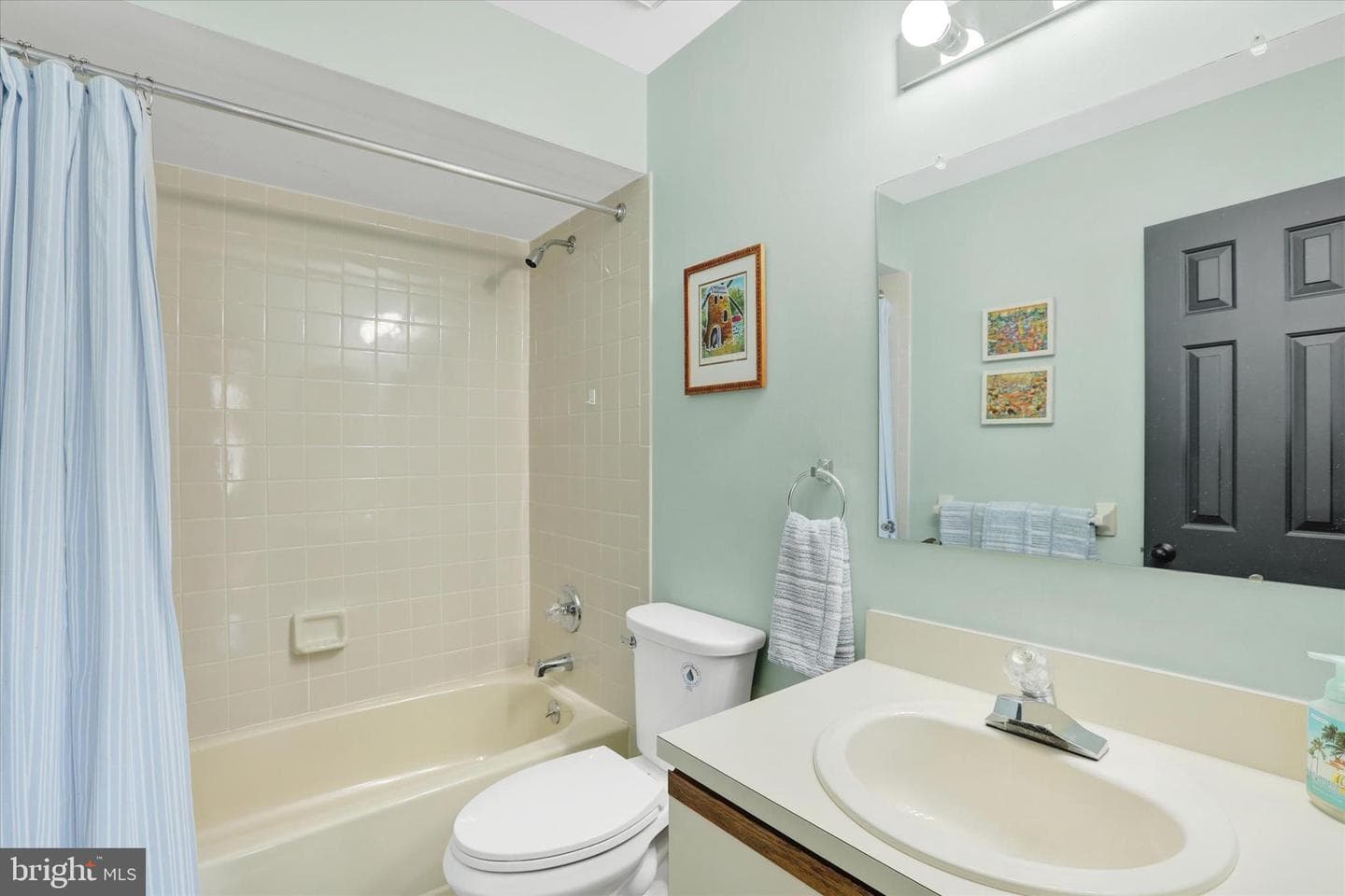 1576 Applewood Circle photo 23