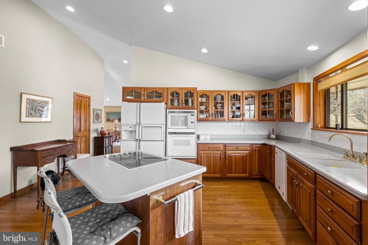 2119 S Sugan Road photo 16