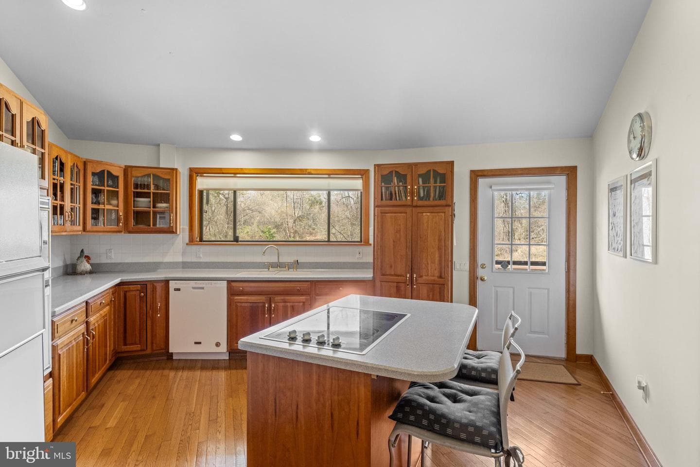 2119 S Sugan Road photo 19
