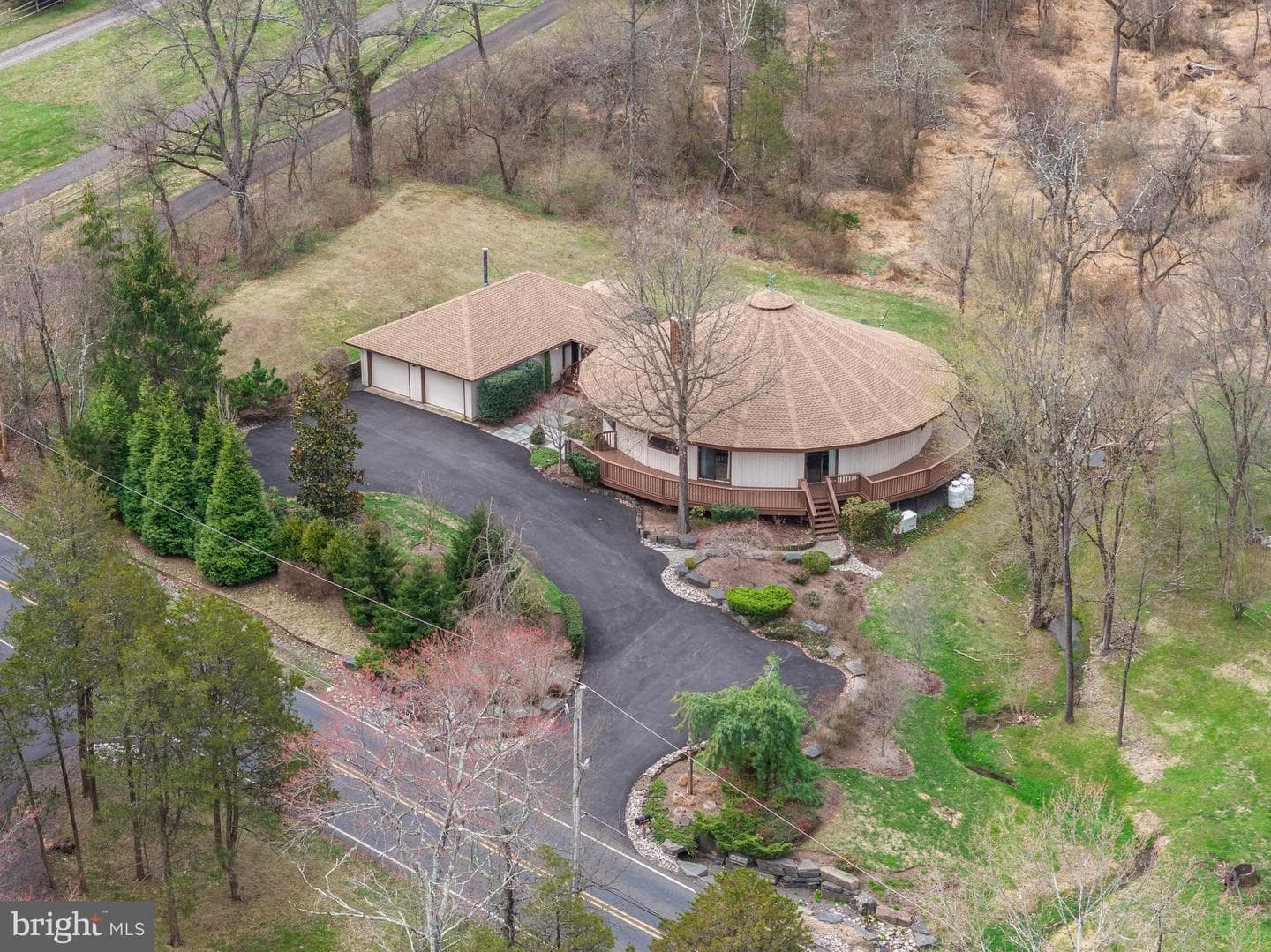 2119 S Sugan Road photo 39