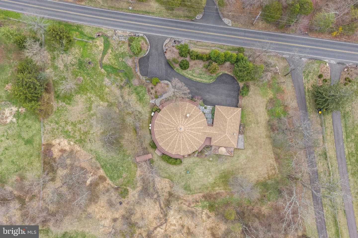 2119 S Sugan Road photo 50