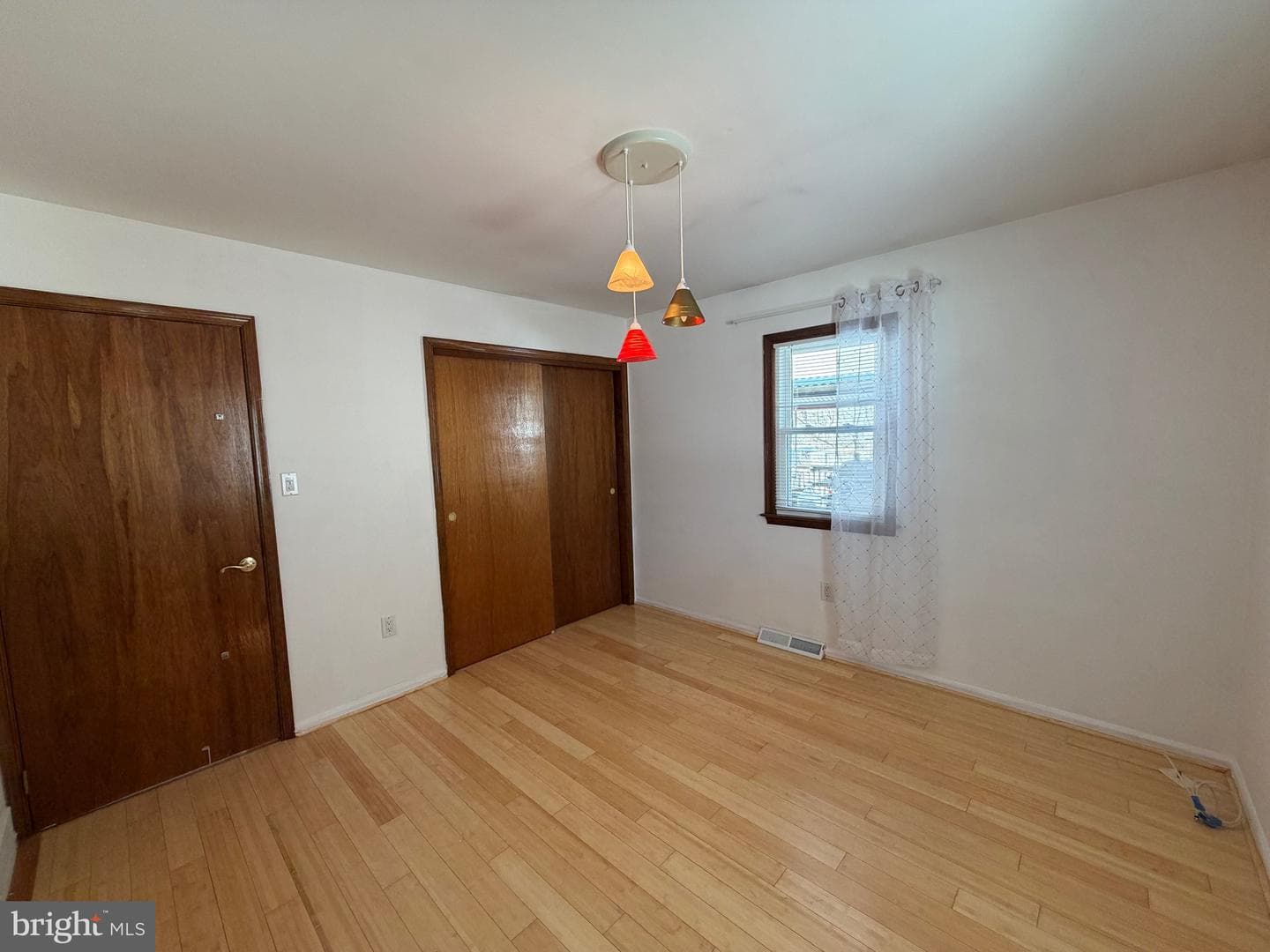 10 Bowling Green Avenue photo 14