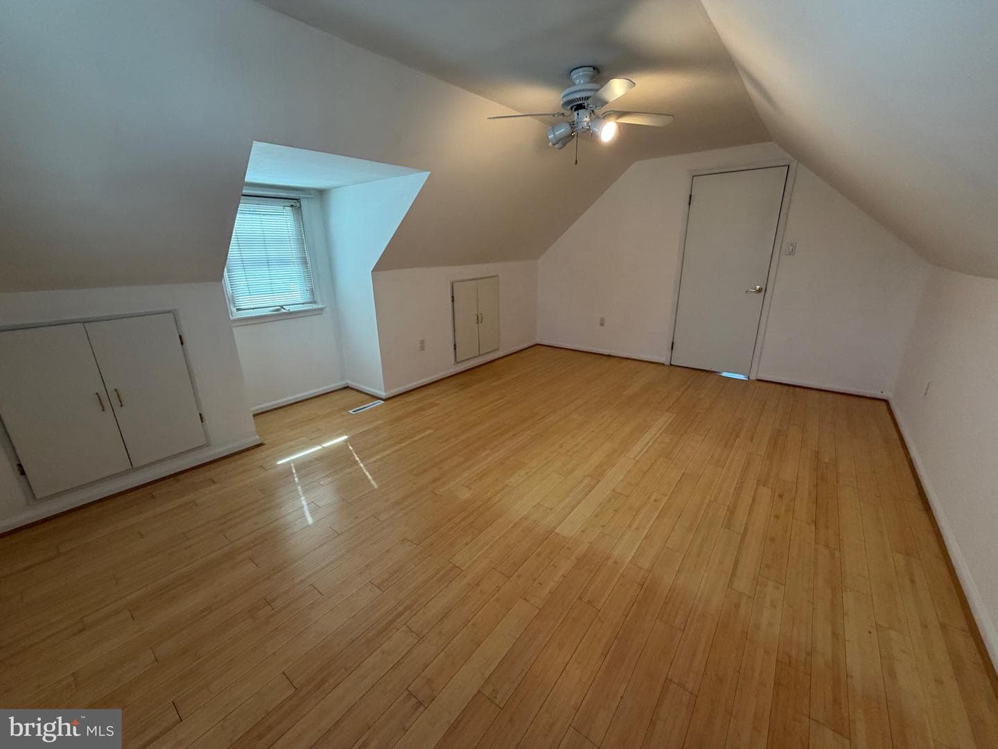 10 Bowling Green Avenue photo 19