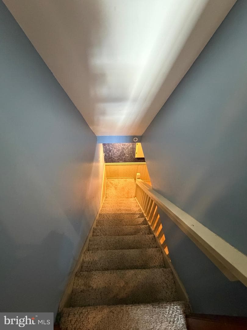 10 Bowling Green Avenue photo 26