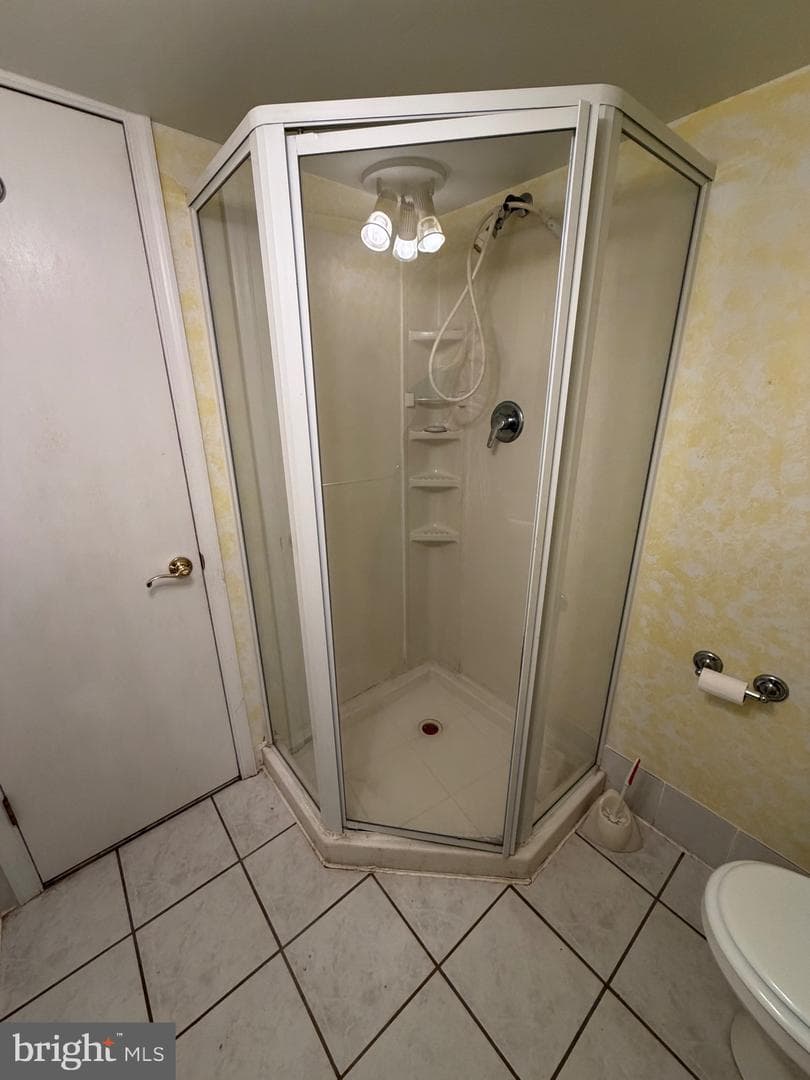 10 Bowling Green Avenue photo 33