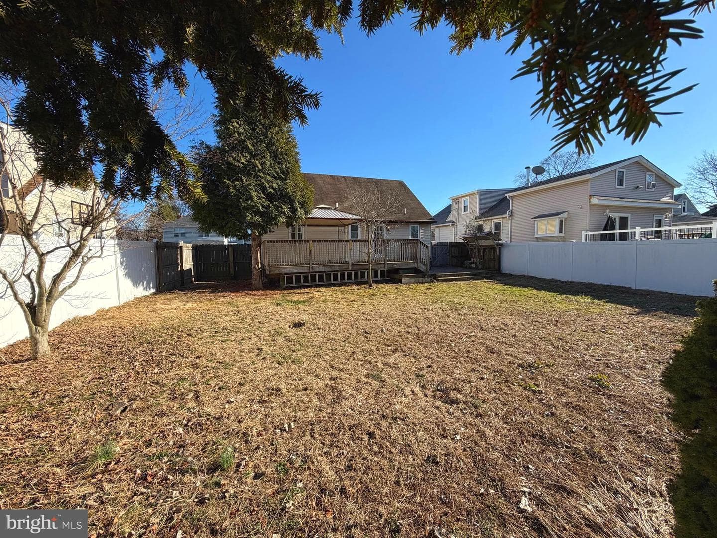 10 Bowling Green Avenue photo 38