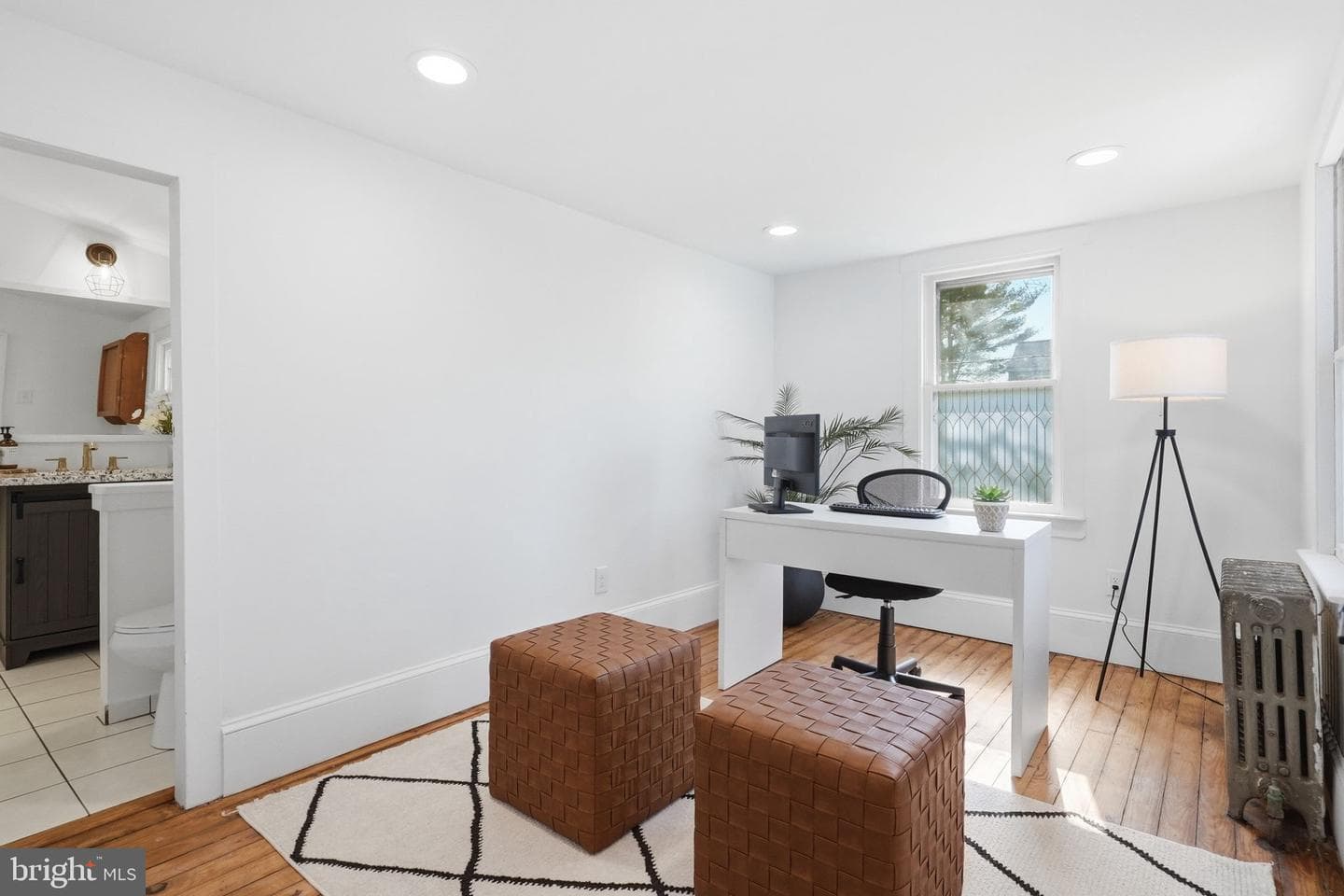 292 Walter Road photo 28