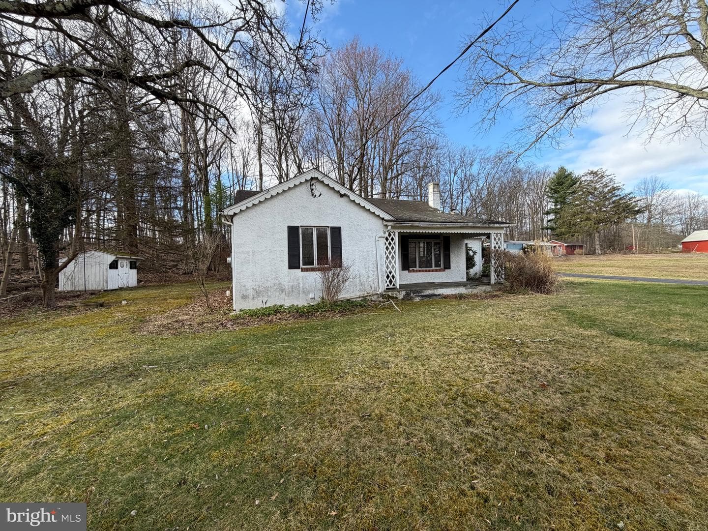 1635 Kumry Road photo 2