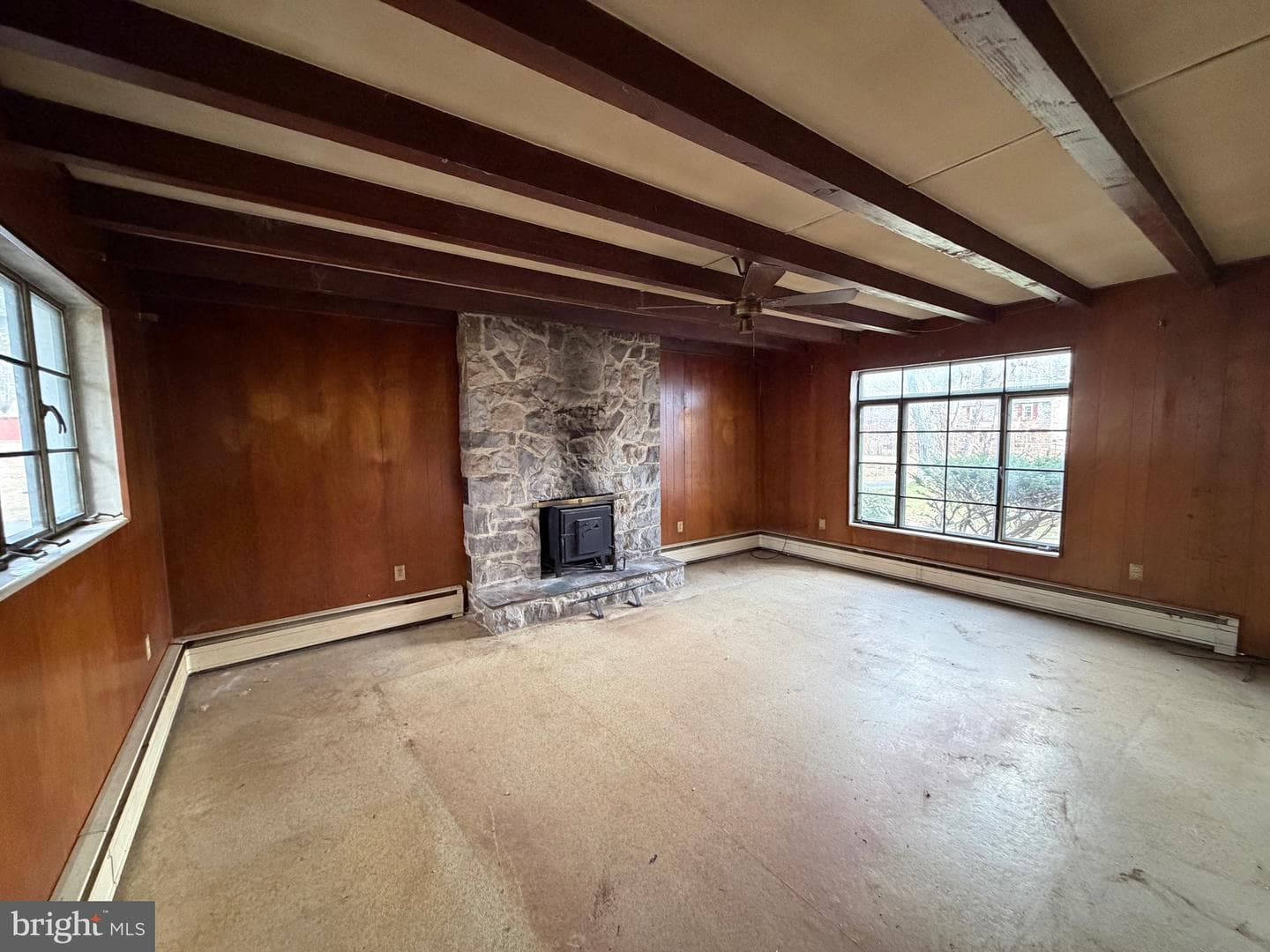 1635 Kumry Road photo 3