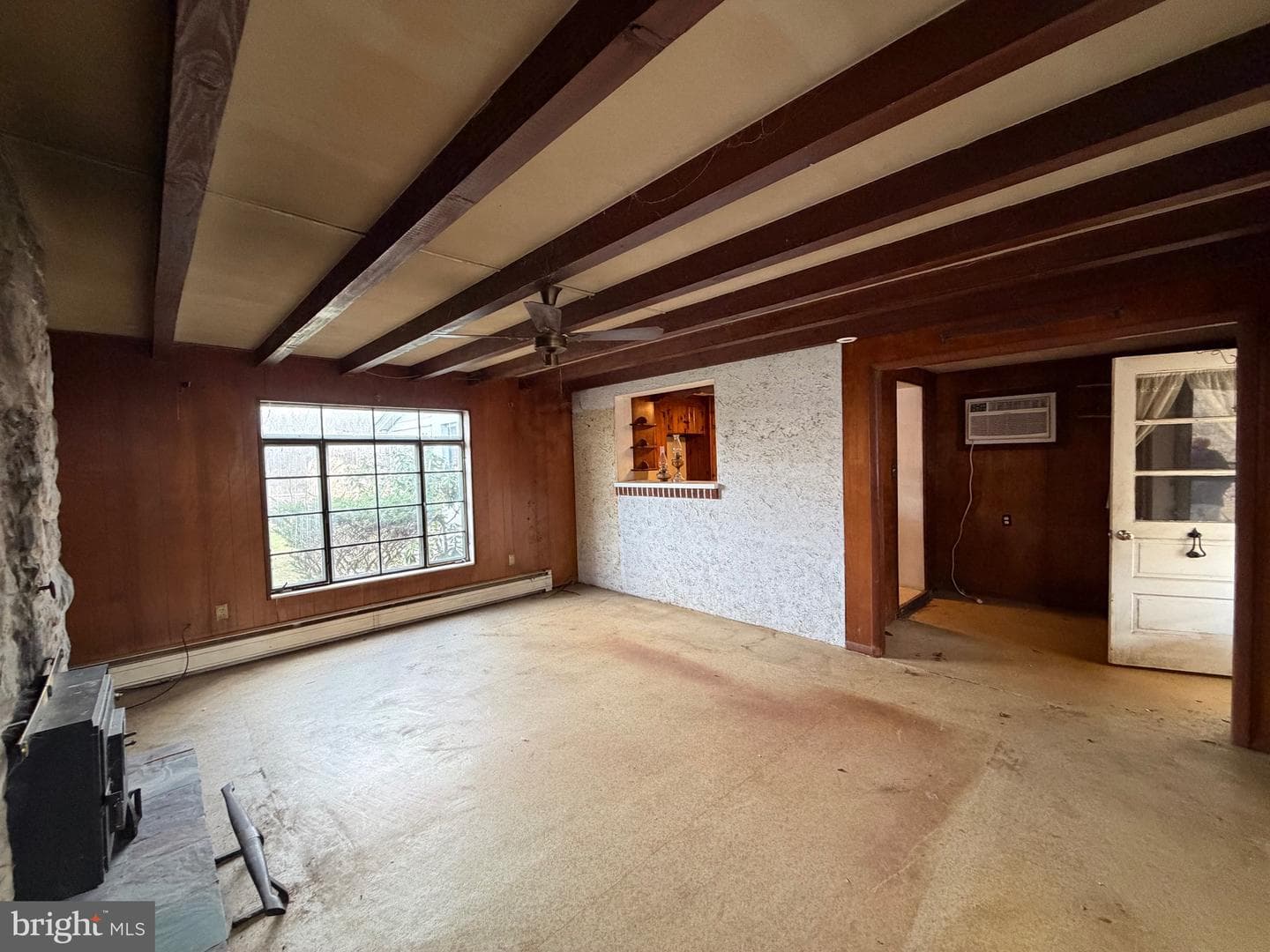 1635 Kumry Road photo 4