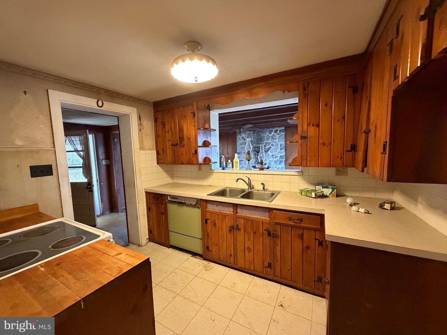 1635 Kumry Road photo 7