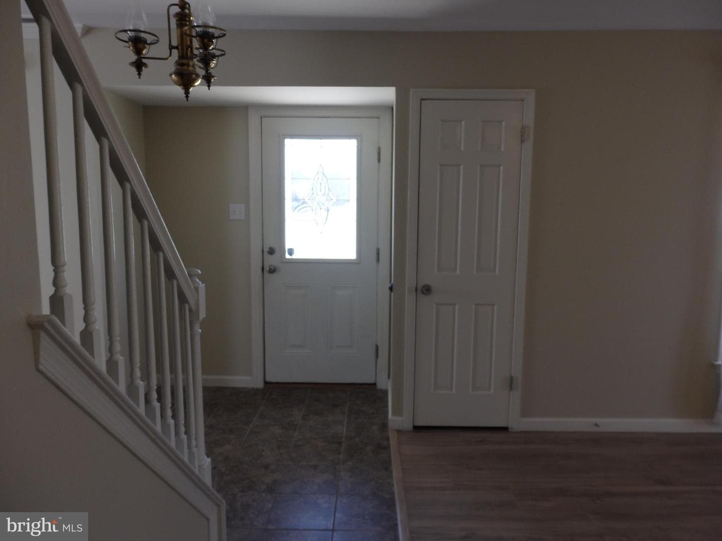 201 Lancaster Court photo 13