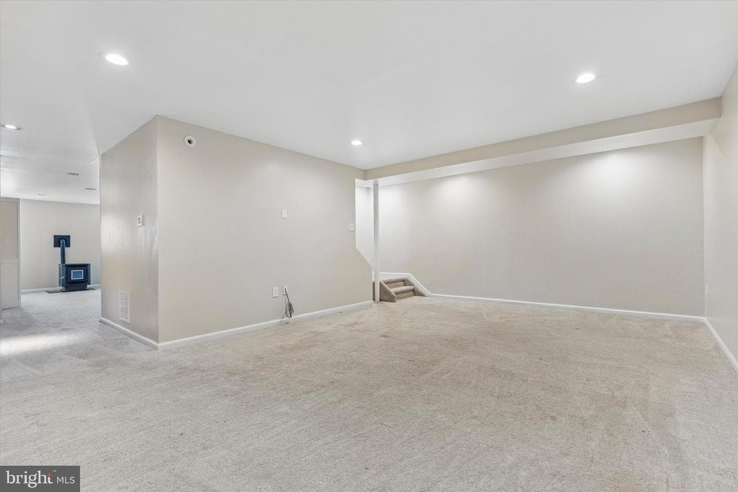 4358 Spruce Avenue photo 29