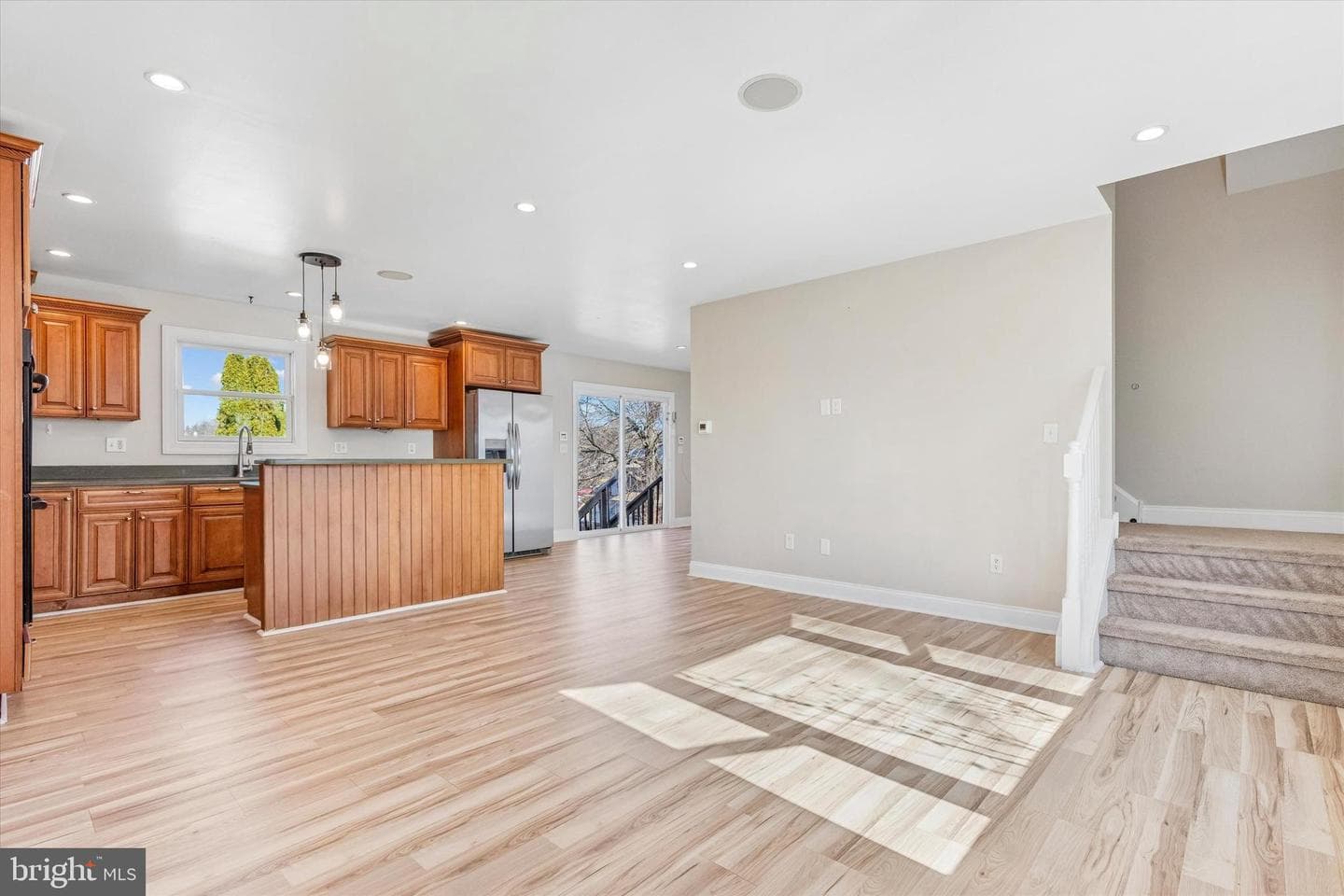 4358 Spruce Avenue photo 8