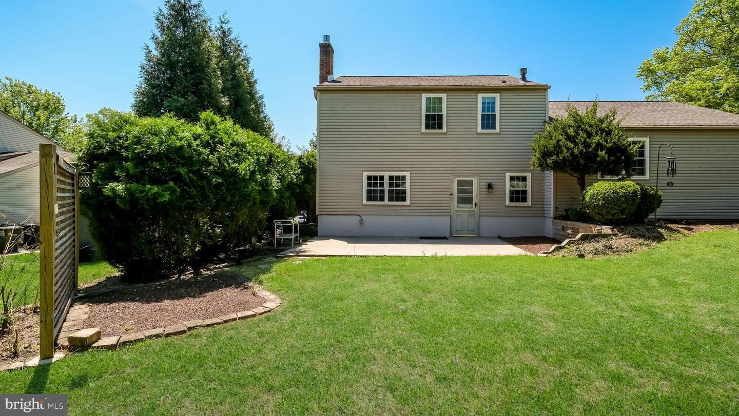 49 Surrey Drive photo 29