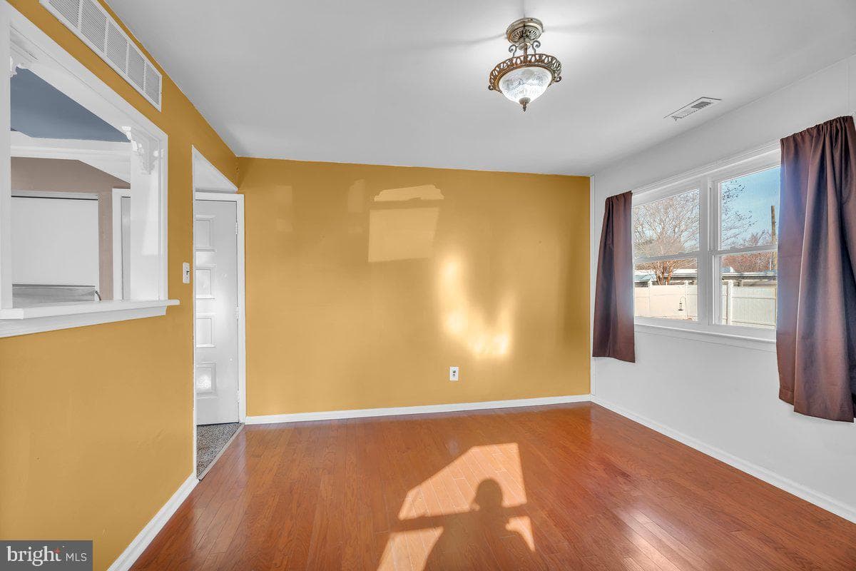 813 4th Avenue photo 11