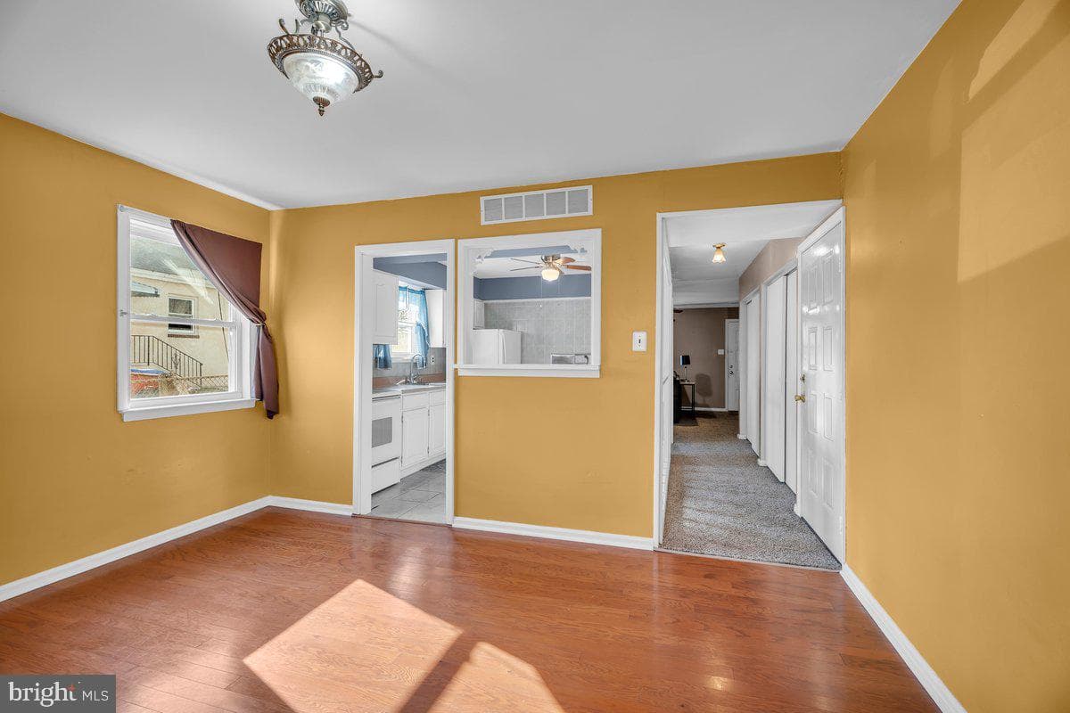813 4th Avenue photo 12