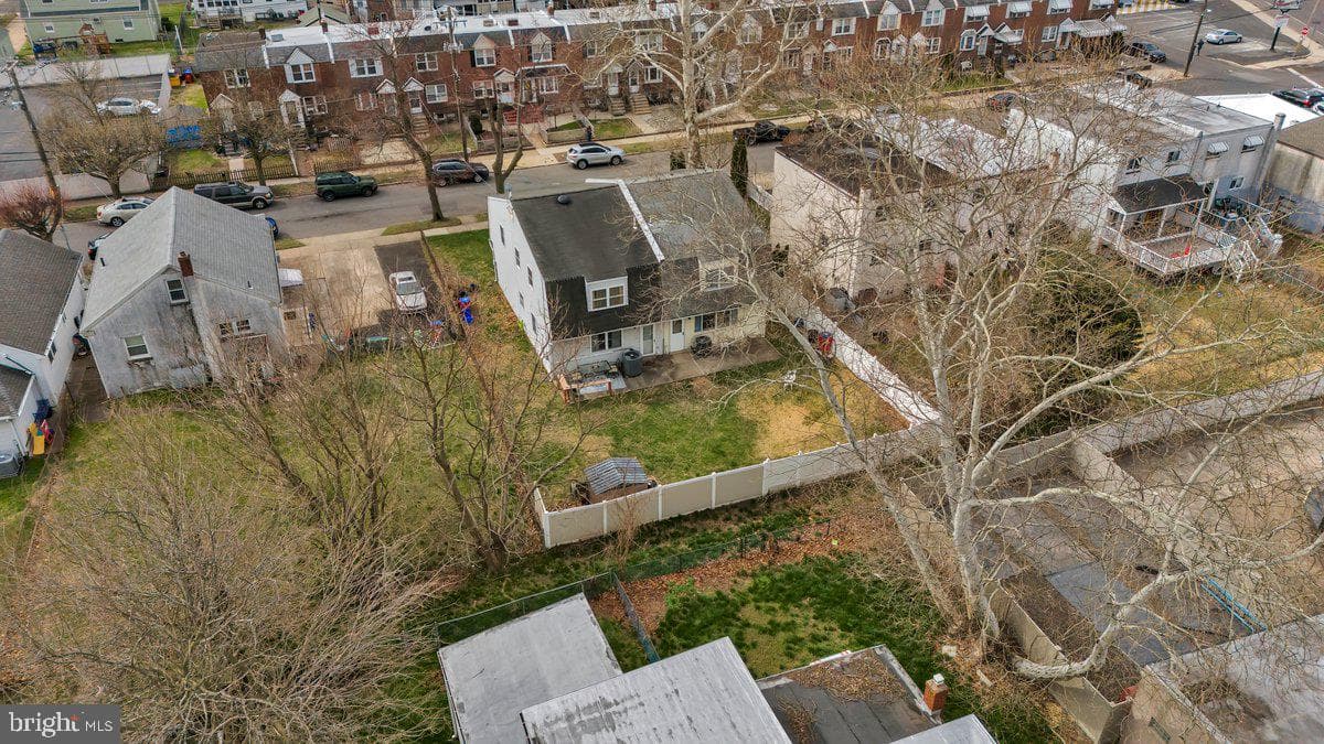 813 4th Avenue photo 28