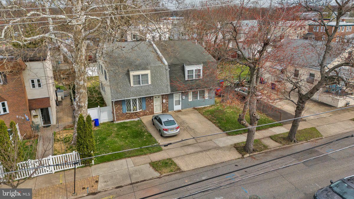 813 4th Avenue photo 30