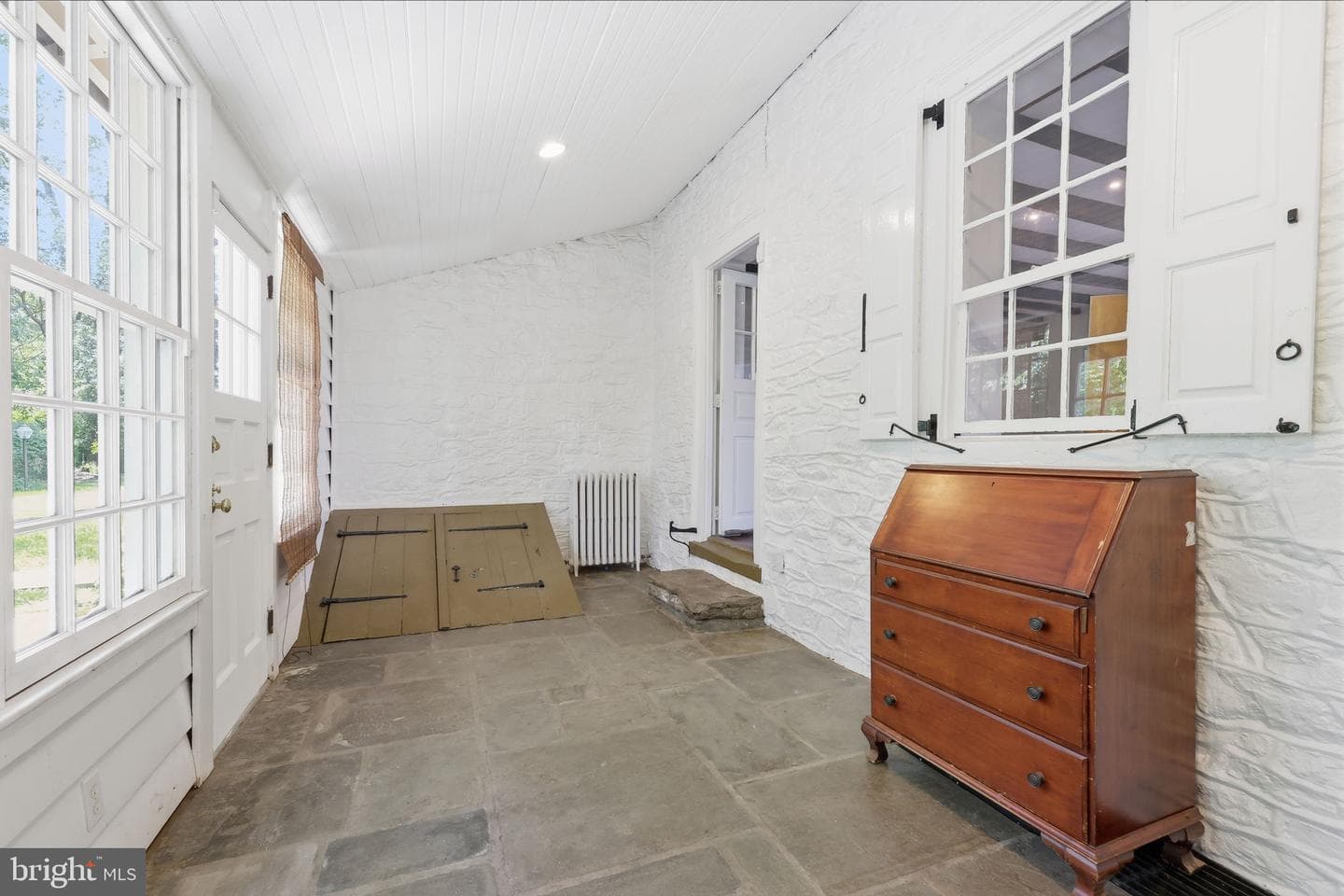 1682 Clydesdale Circle photo 34