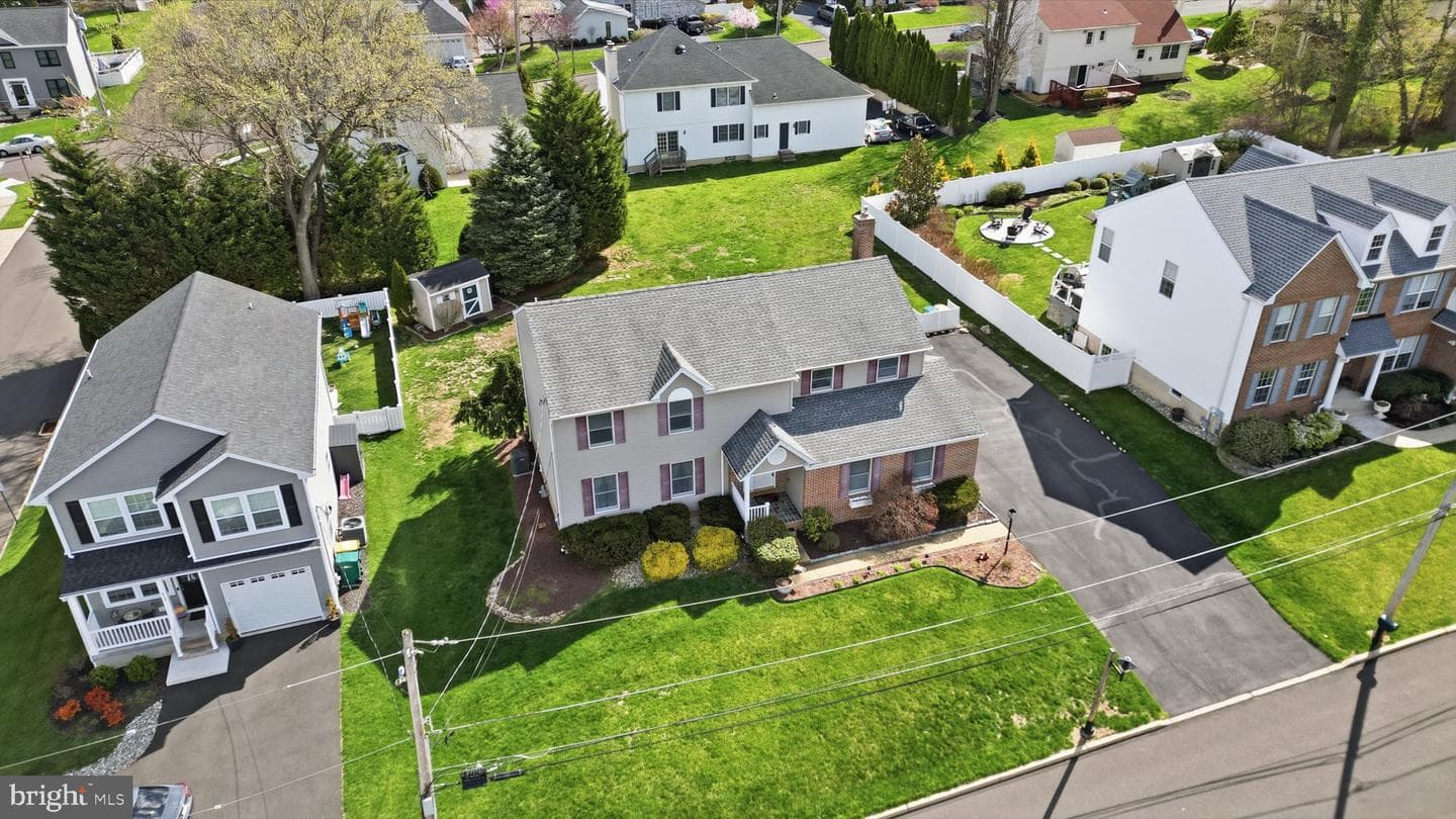 429 Grand Avenue photo 44