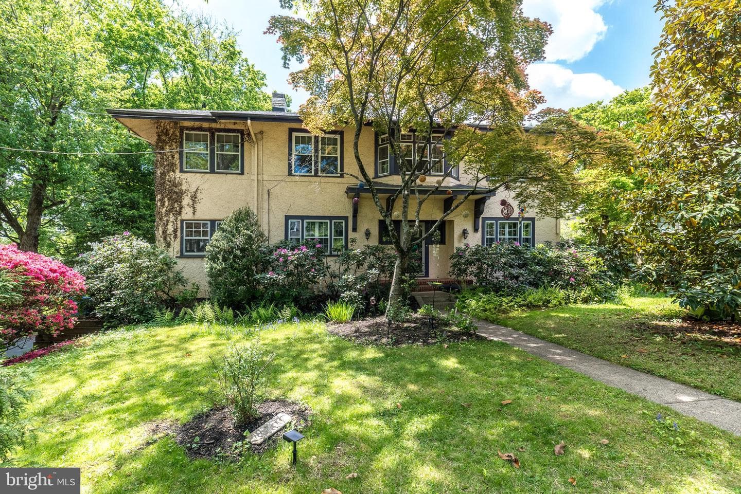 825 Highland Avenue photo 3