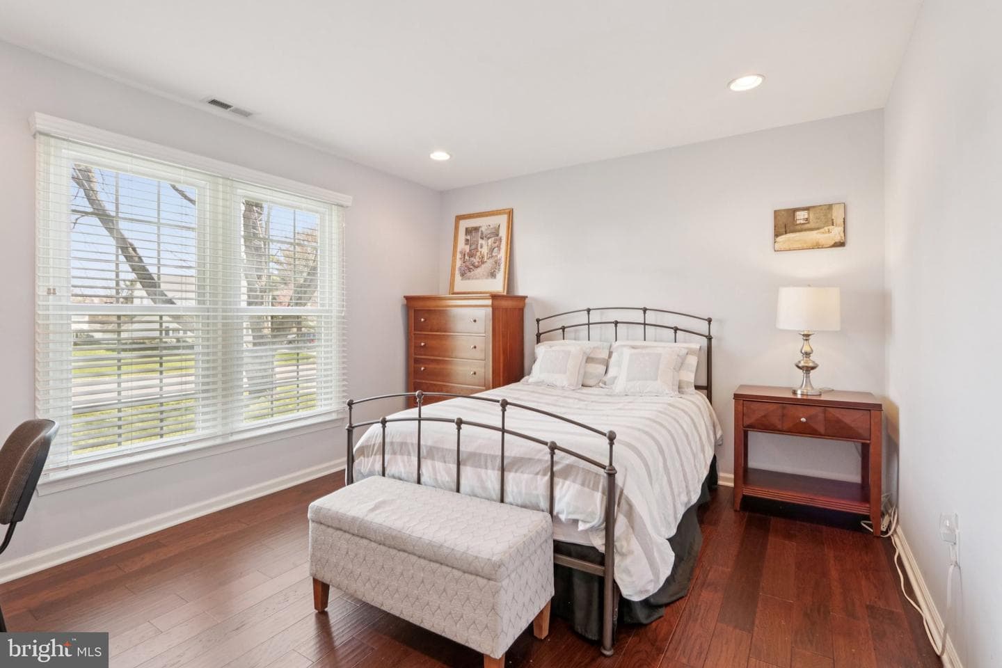 923 Pickering Drive photo 29