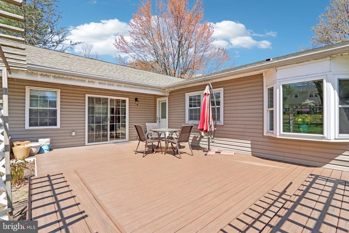 923 Pickering Drive photo 39