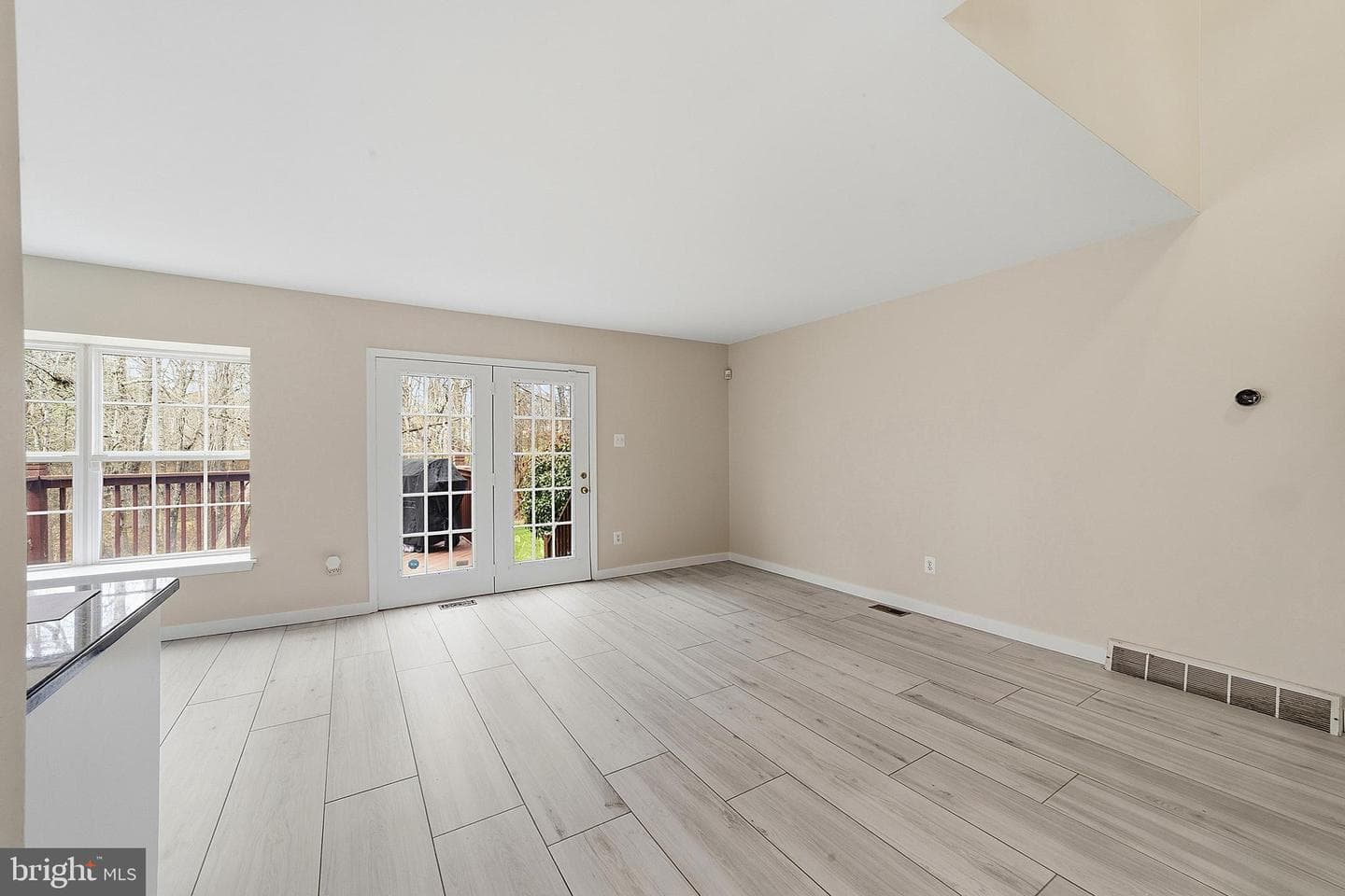 522 Jason Drive photo 11