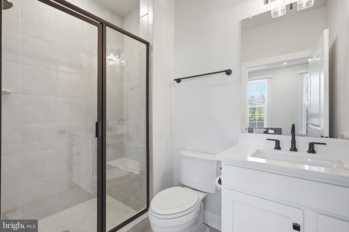 200 Mayfield Lane photo 23