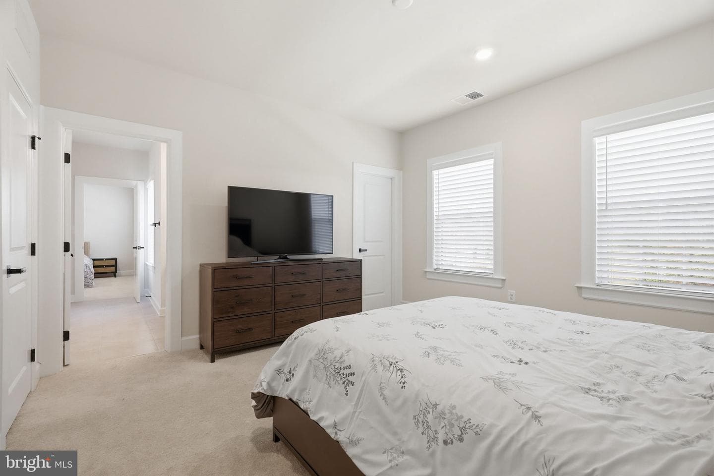 200 Mayfield Lane photo 36