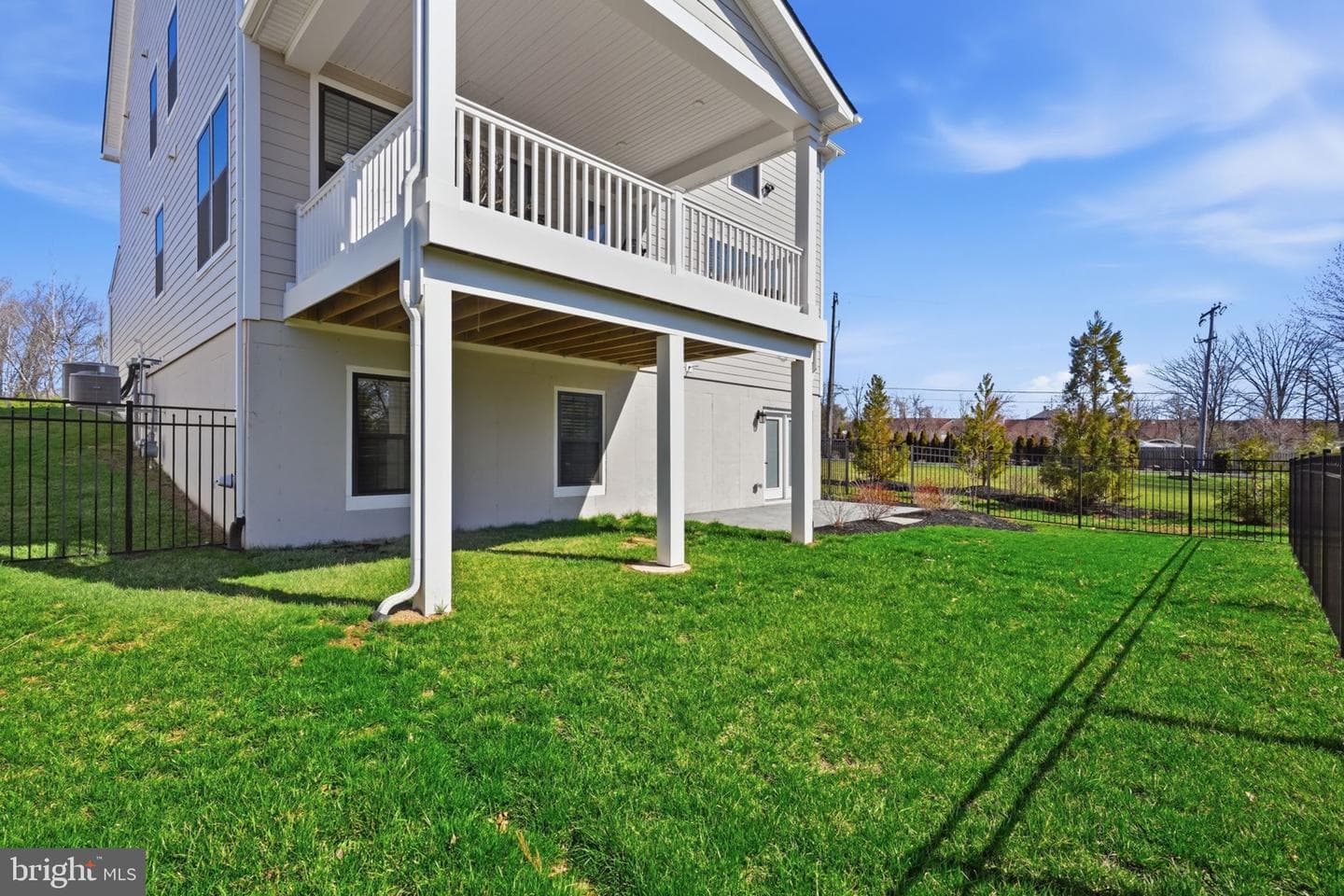 200 Mayfield Lane photo 52