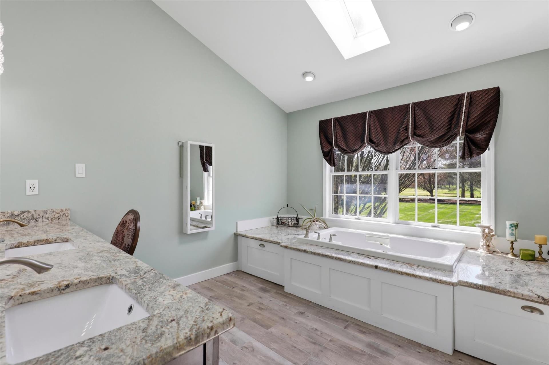 72 Bobbie Drive photo 30
