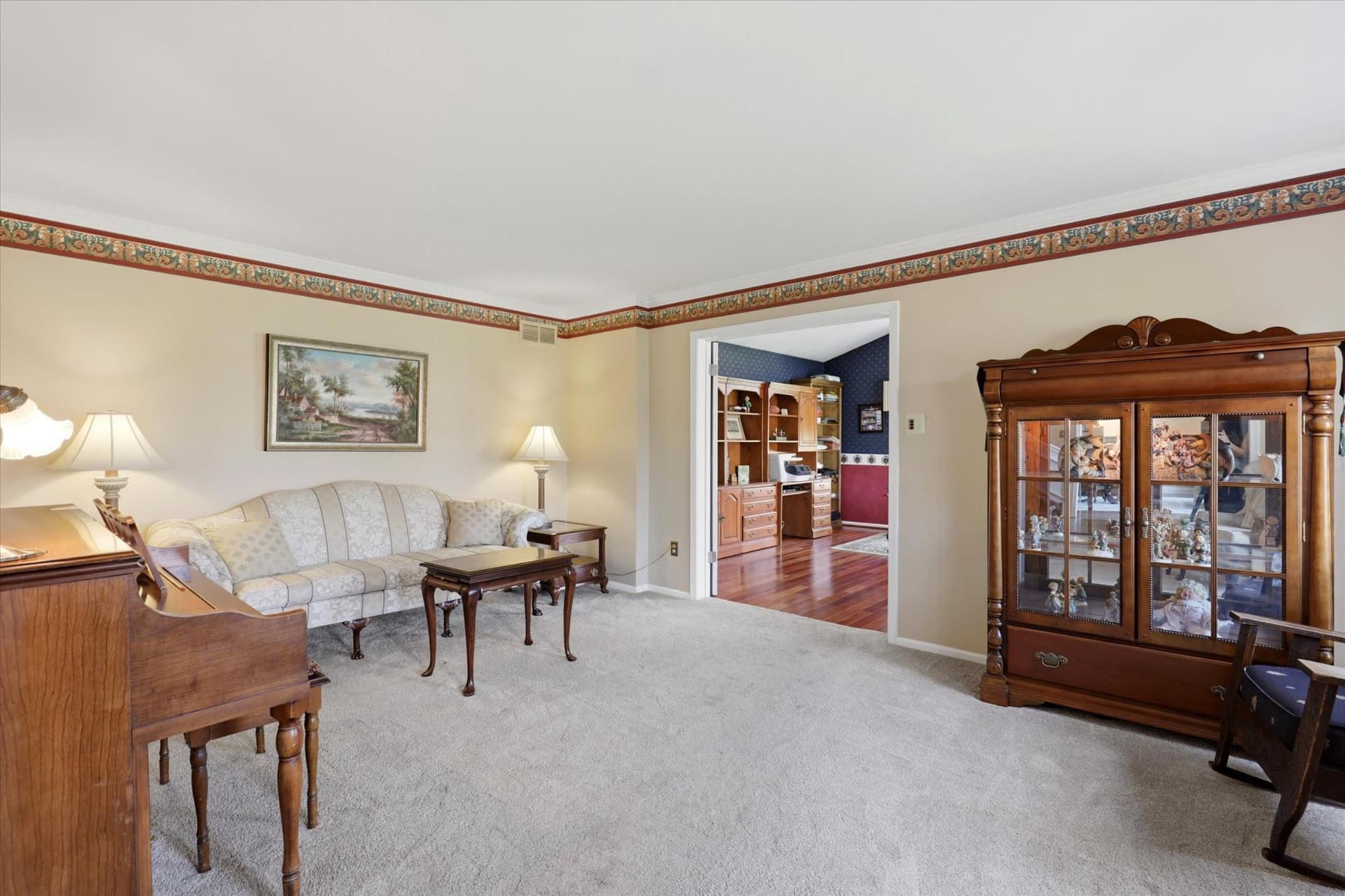 72 Bobbie Drive photo 9