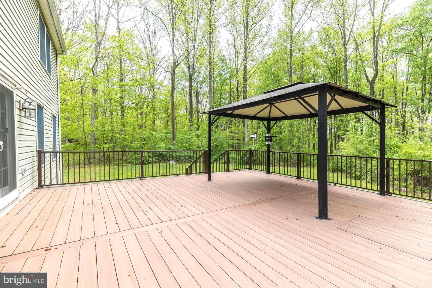 540 Black Walnut Drive photo 12
