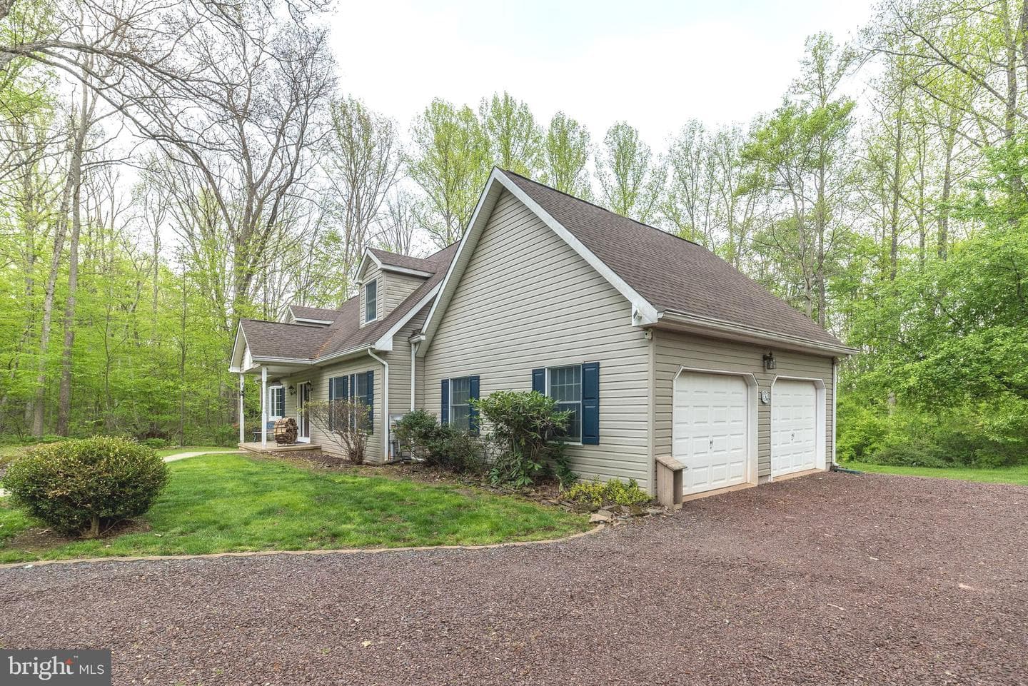 540 Black Walnut Drive photo 5