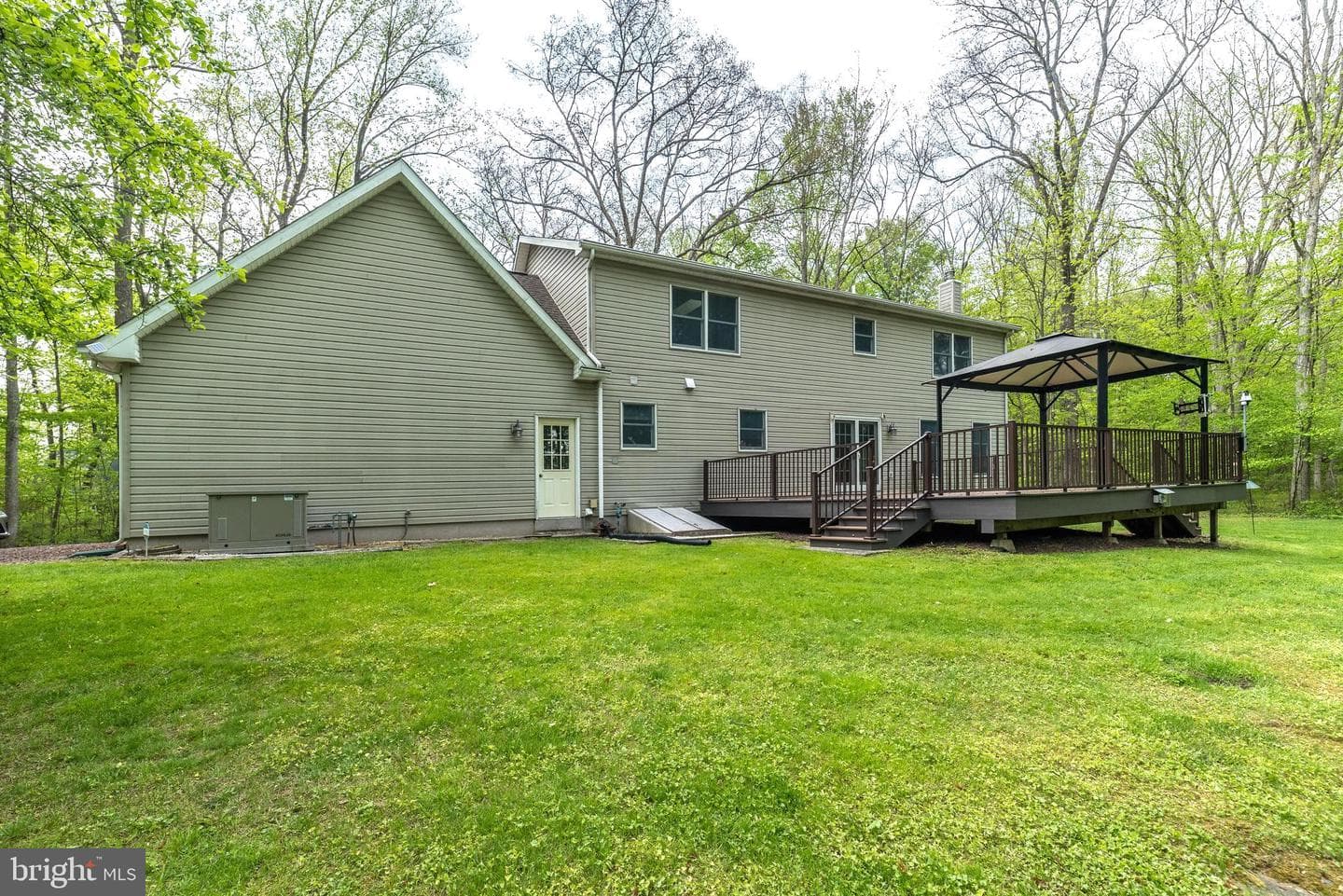 540 Black Walnut Drive photo 9