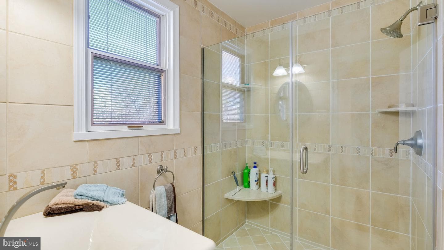 73 Springwood Drive photo 34