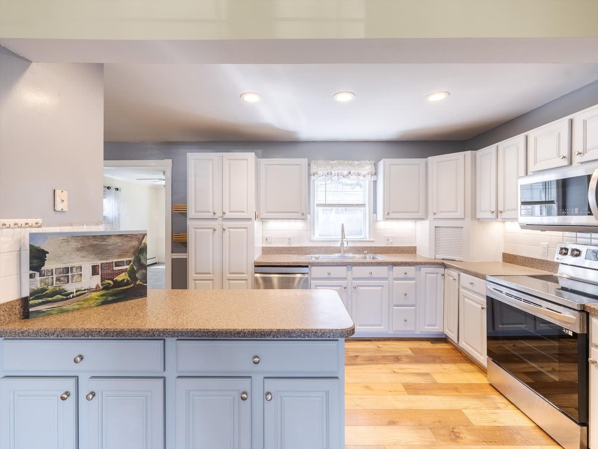 51 Junewood Drive, Levittown