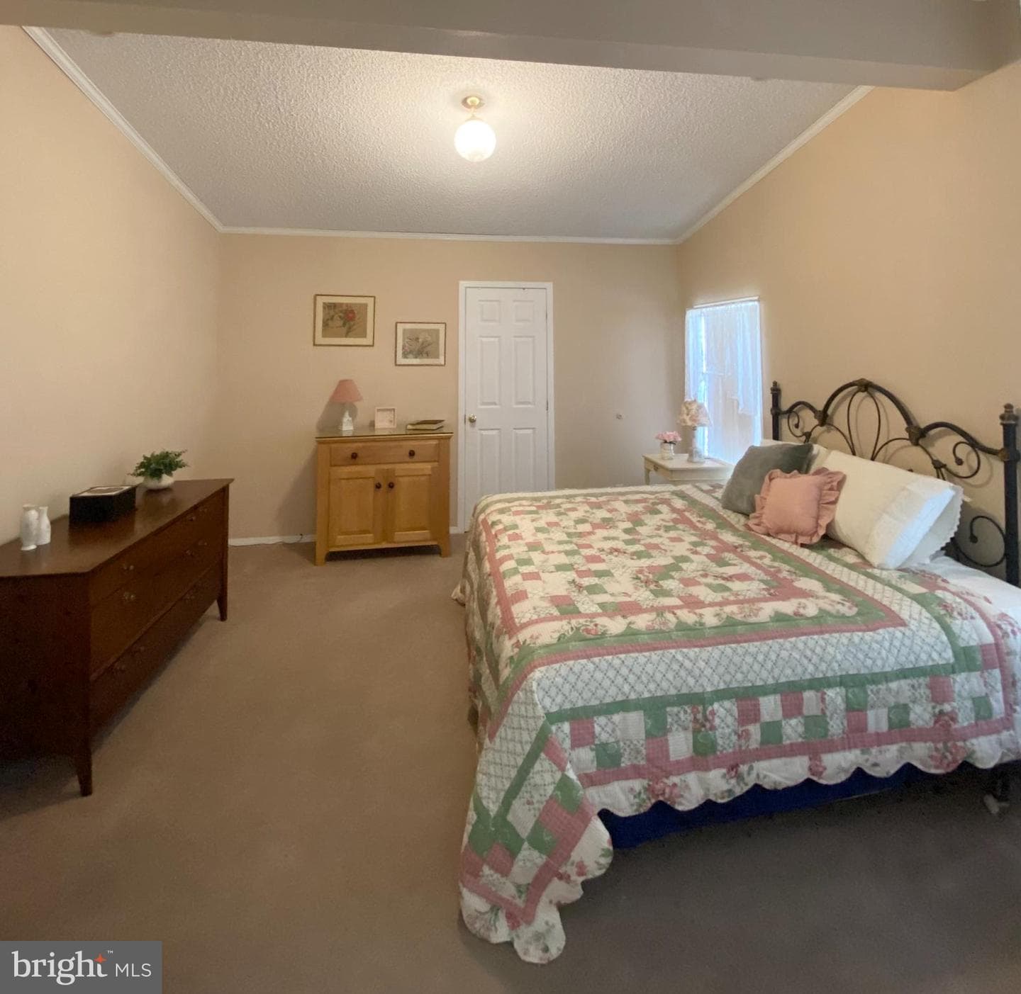 449 Grouse Court W photo 25