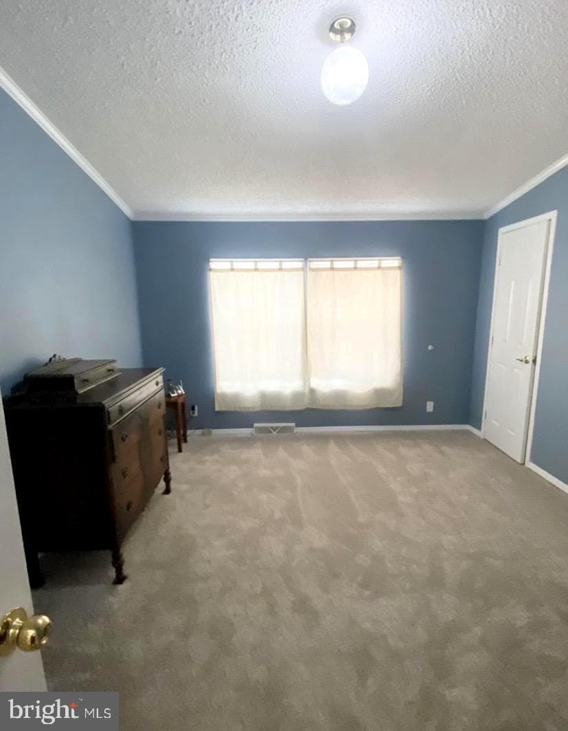 449 Grouse Court W photo 31