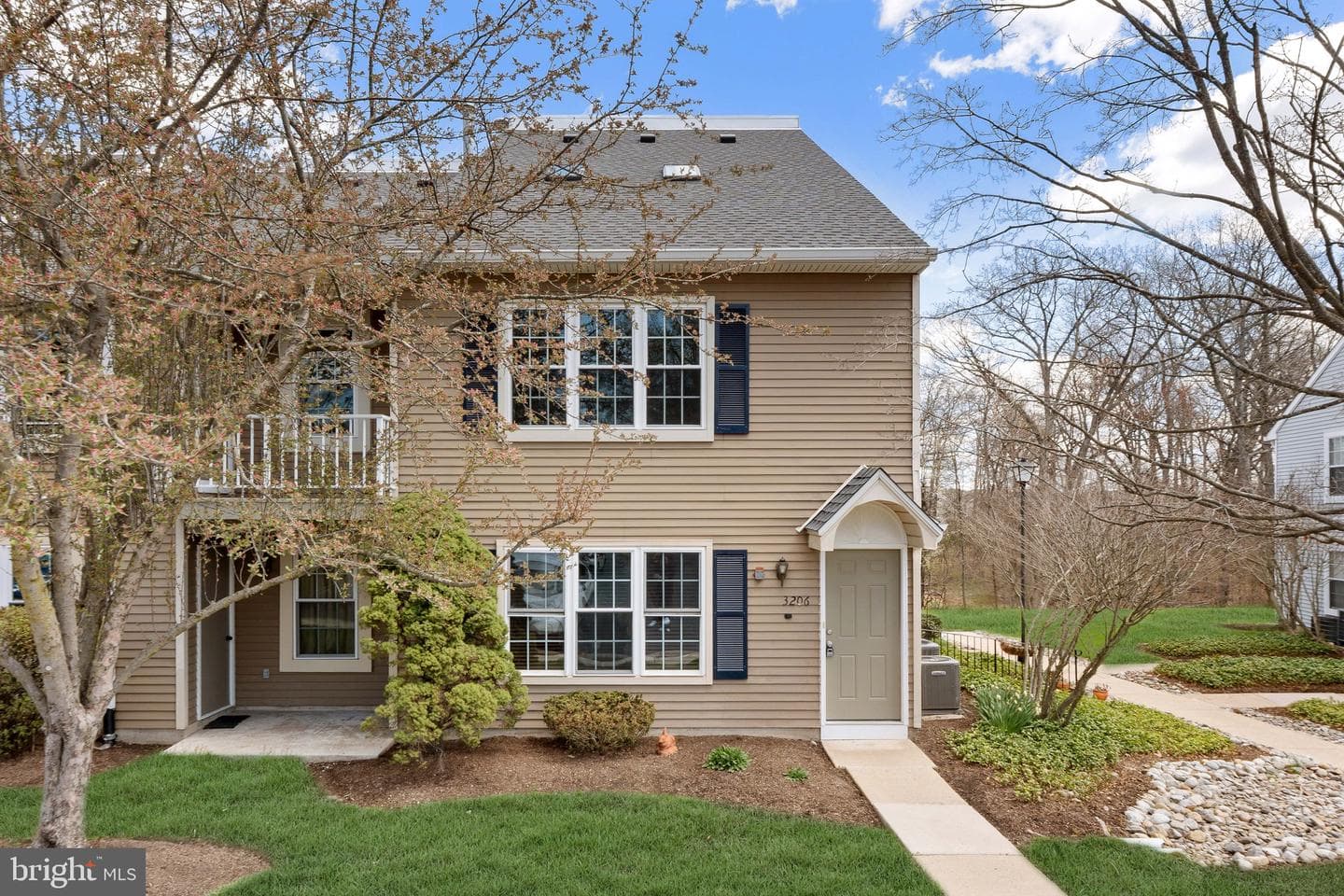3206 Society Place photo 2