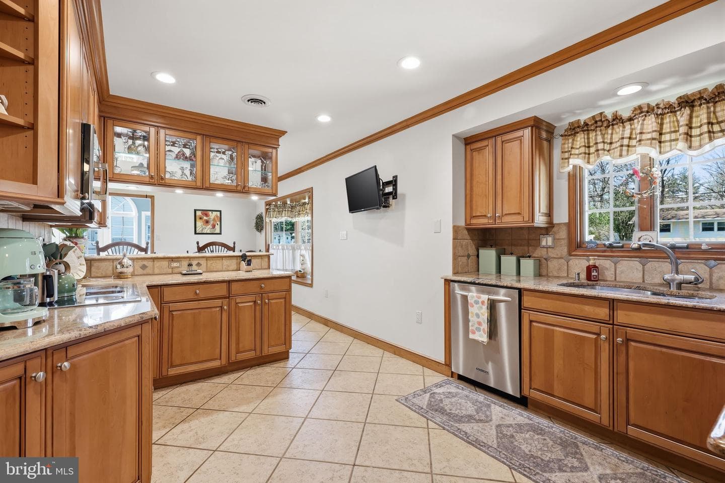 2 Simpson Drive photo 10