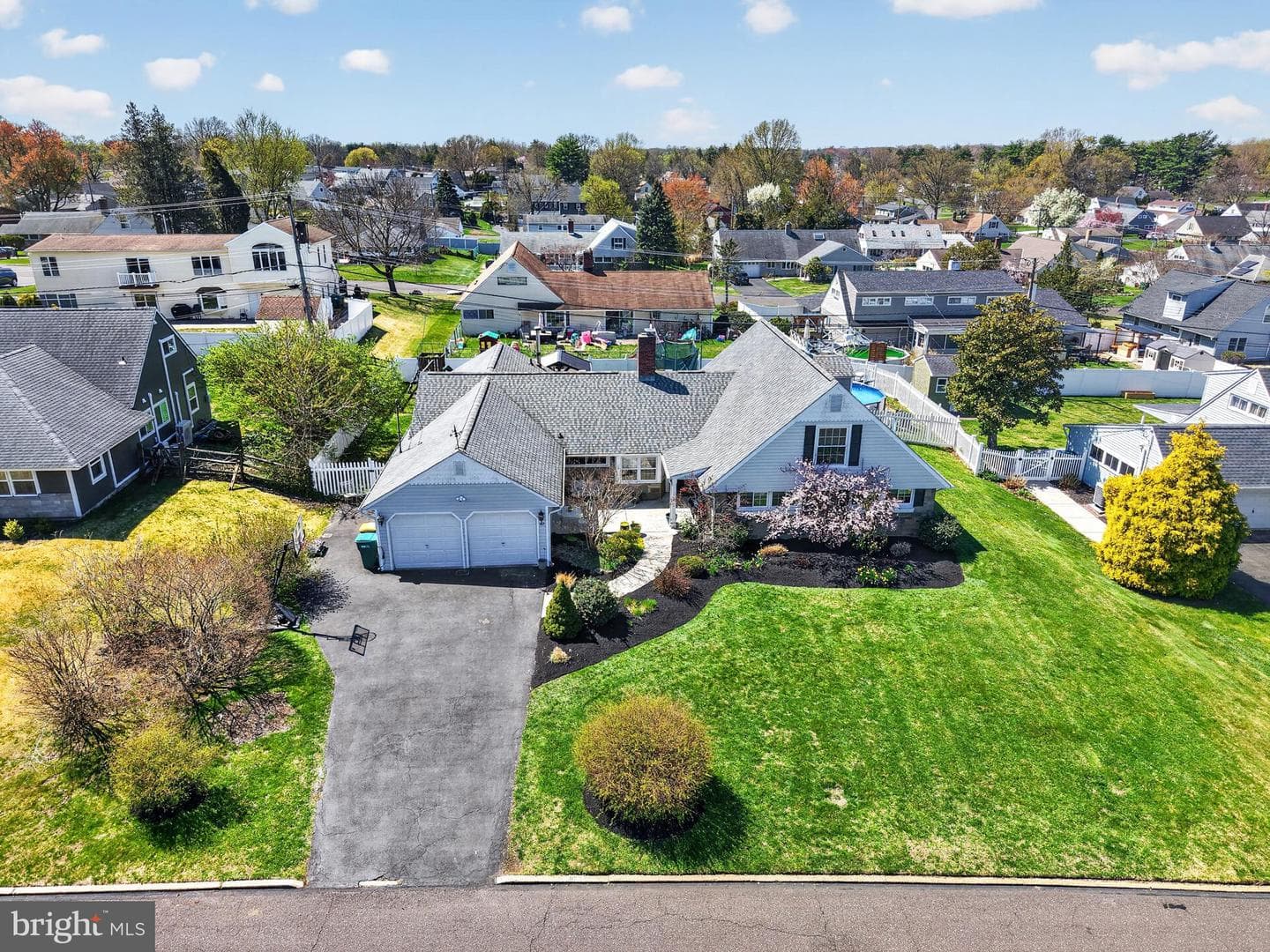 87 Flamehill Road photo 45