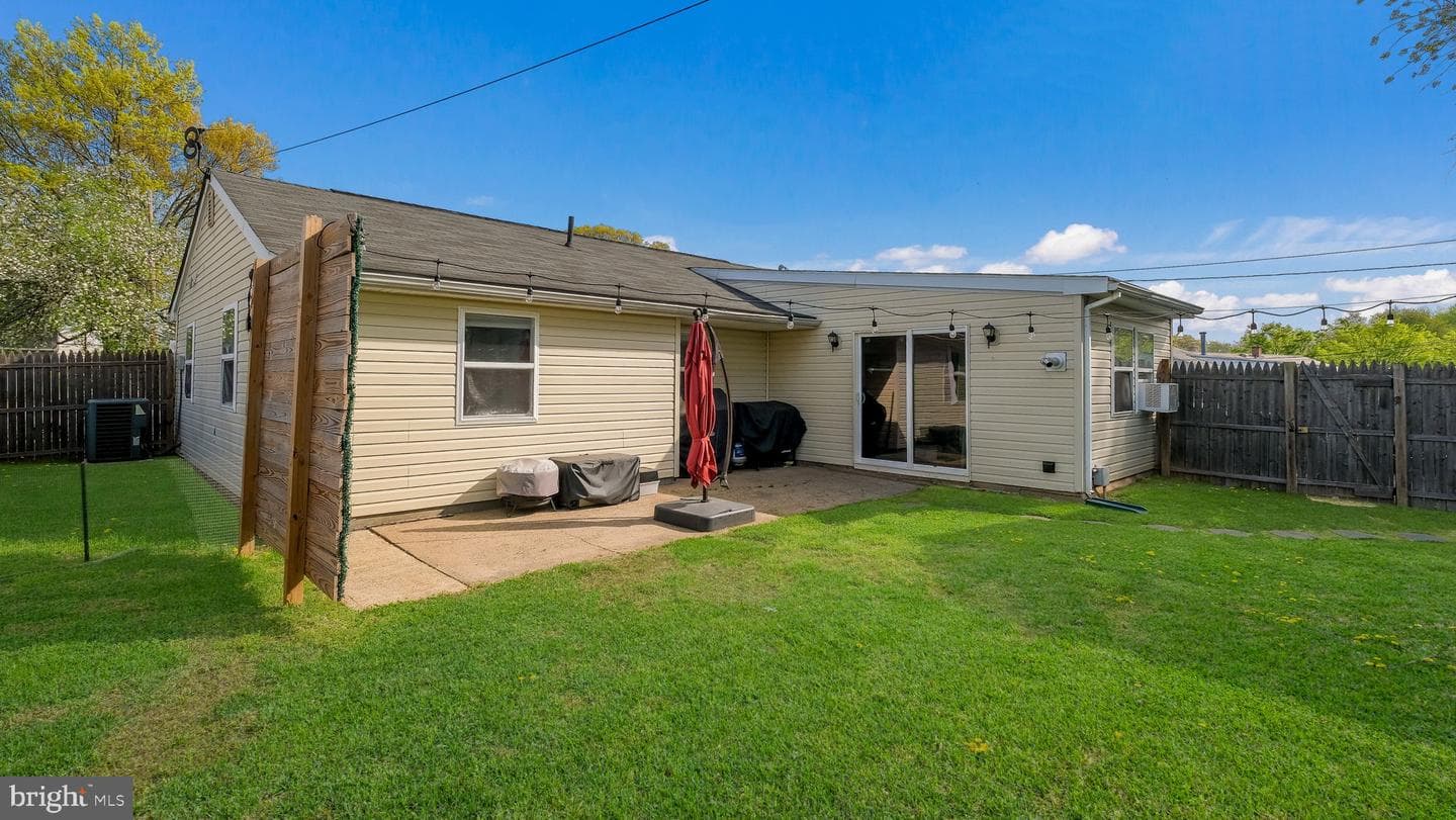 1706 Susan Avenue photo 2