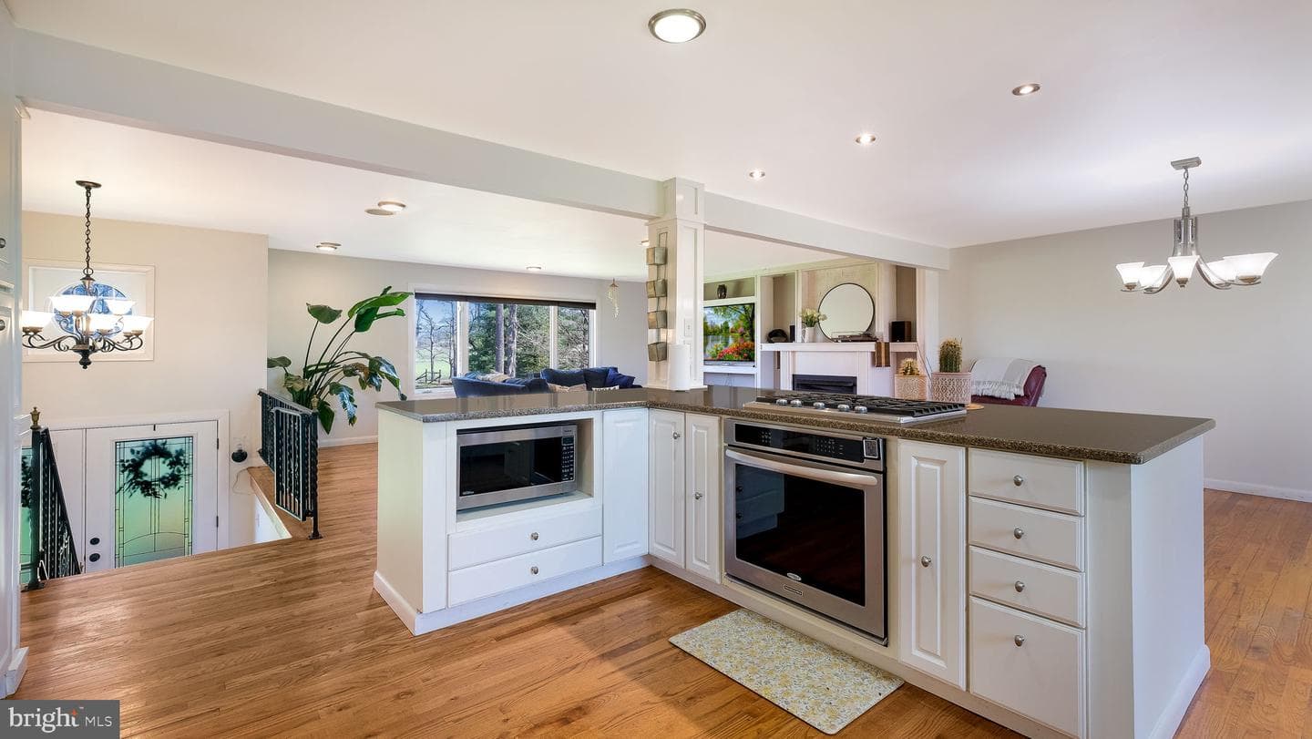 152 Blooming Glen Road photo 12