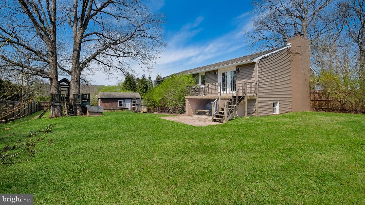 152 Blooming Glen Road photo 31